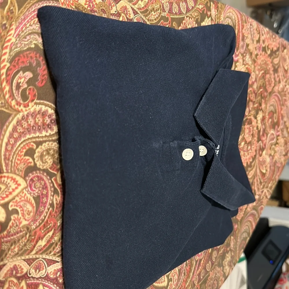 Old Navy kids large (10 to 12) navy short sleeve shirt.